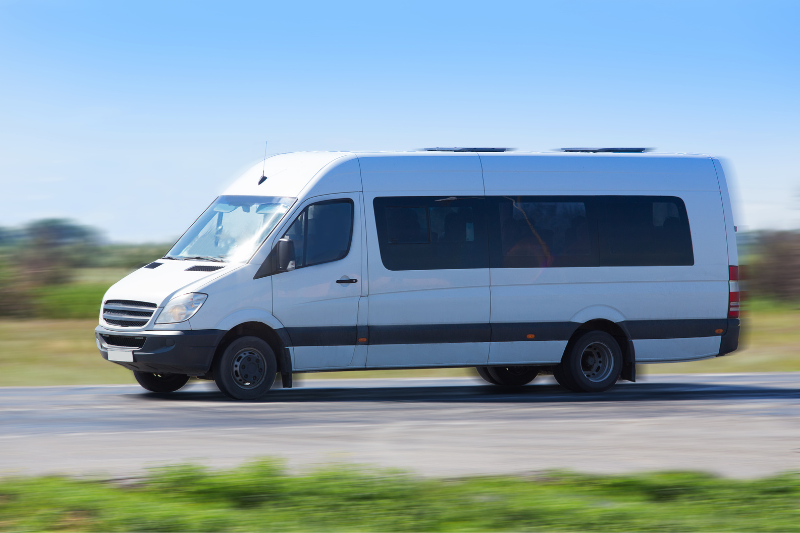 exploring-24-seater-minibus